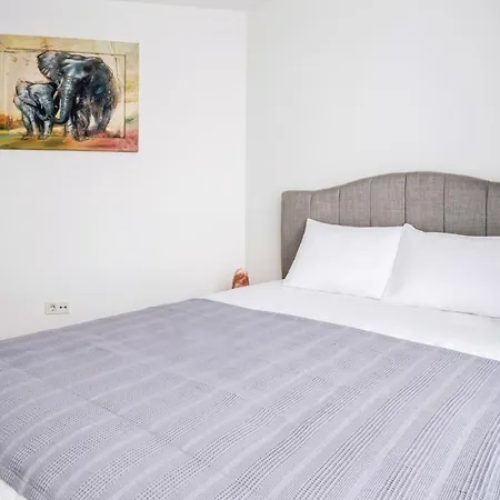 Apartamento Modern And Fully Furnished In Atasehir
