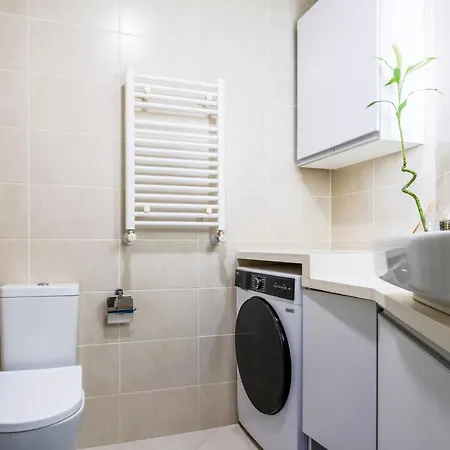 Modern And Fully Furnished In Atasehir